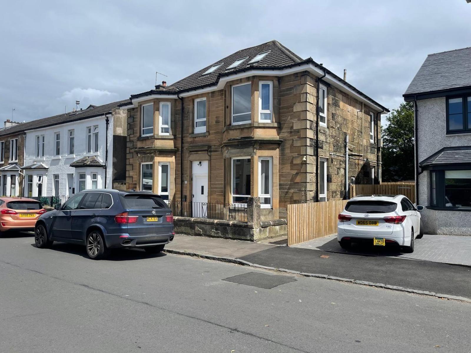 Elder Park Apartments Glasgow Exterior photo